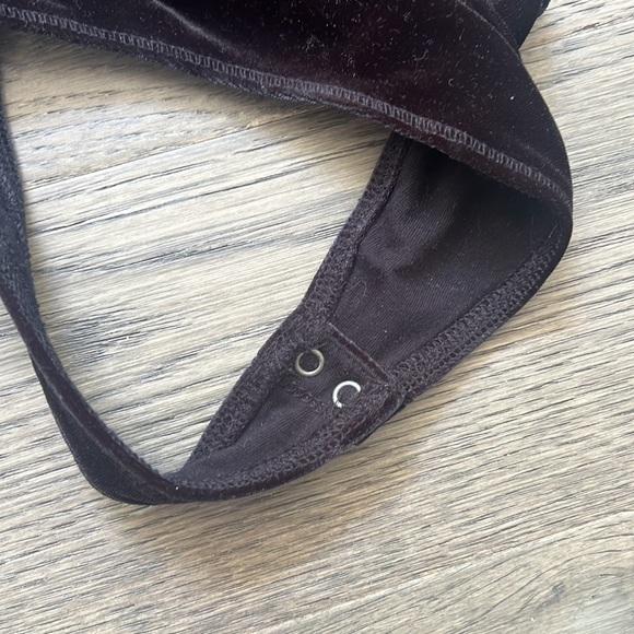 Abercrombie & Fitch | Black velvet cowl neck bodysuit - Picture 11 of 13